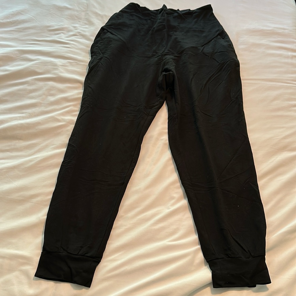 Maternity joggers